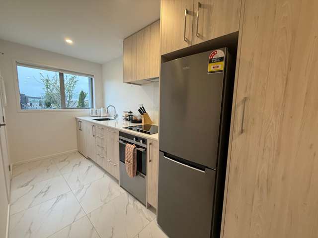 104/17 Winchester Street Merivale_4