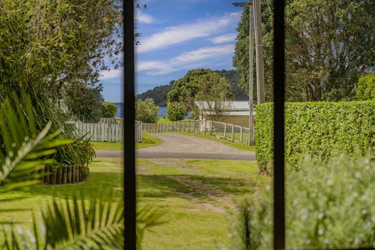 12 Harsant Avenue Hahei_18