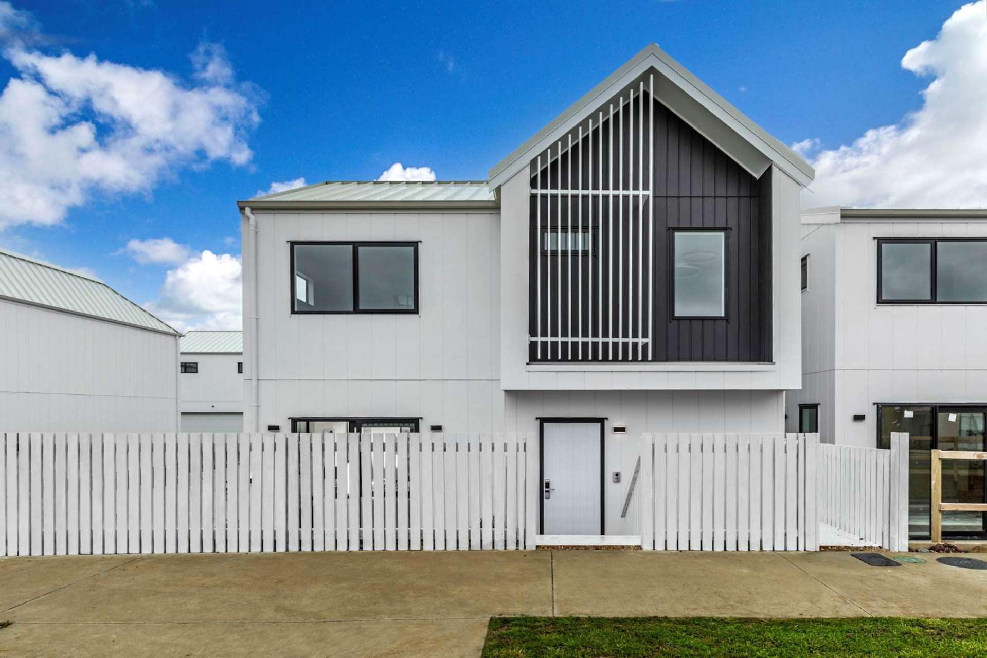 16 Green Bamboo Road Hobsonville_0