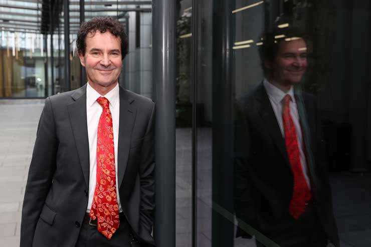 Should Kiwis lock in a 5-year rate? Economist who got it right in 2021 ...