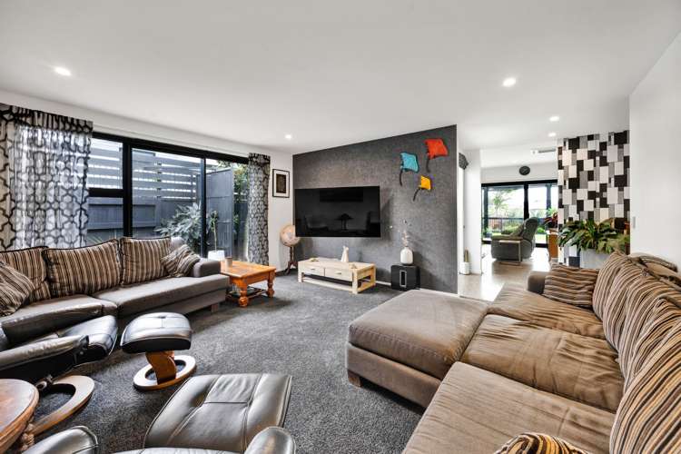 23 Links Drive Waiwhakaiho_14