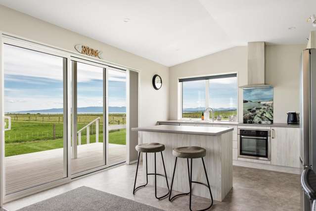 5 Surrey Street Orepuki_2