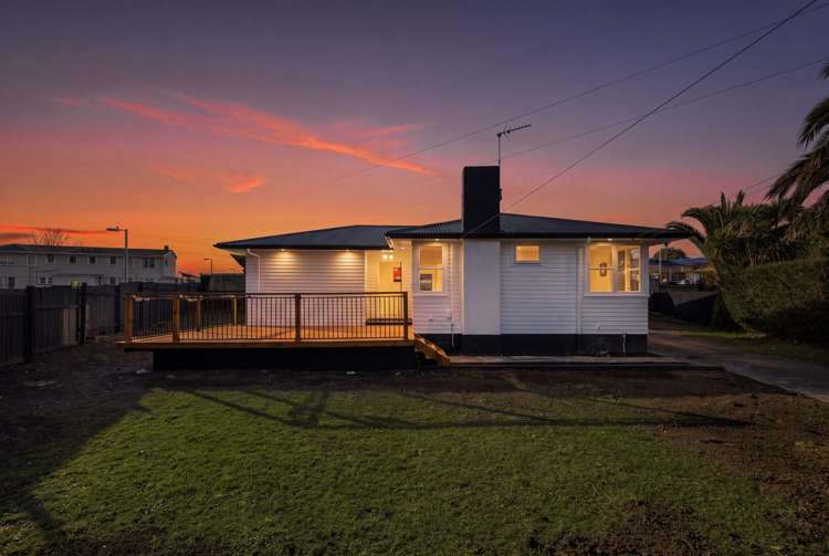 64 Fisher Crescent Otara_7