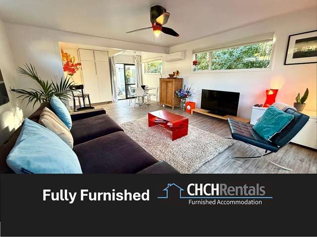 FUNKY FULLY FURNISHED BUNGALOW IN PRIME LOCATION!
