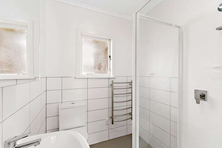 2/42a Clonbern Road Remuera_8