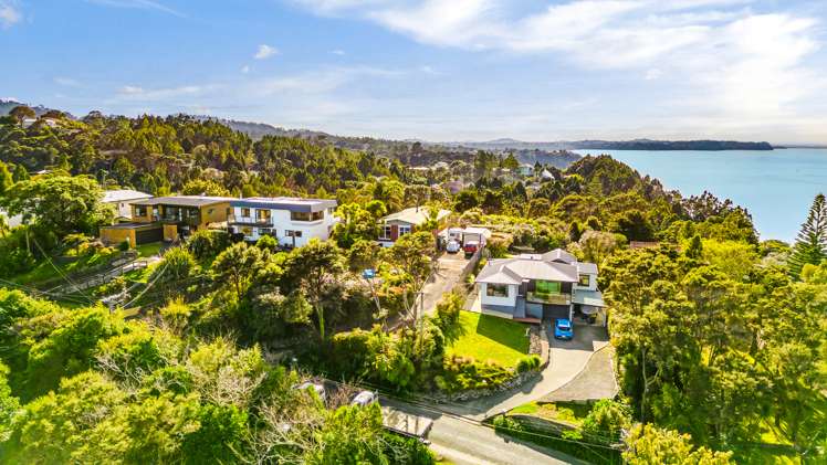 22 Arapito Road Titirangi_19