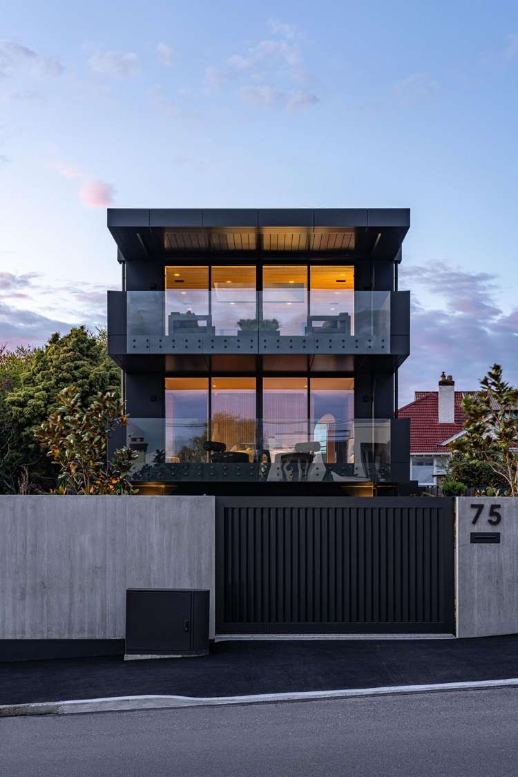 75 and 71 Bedford Street St Clair_37