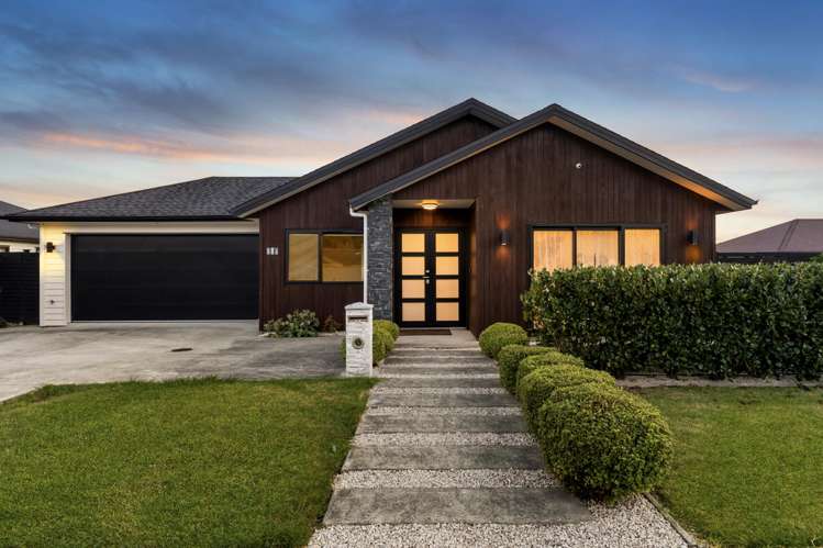 21B Robert Might Kumeu_0