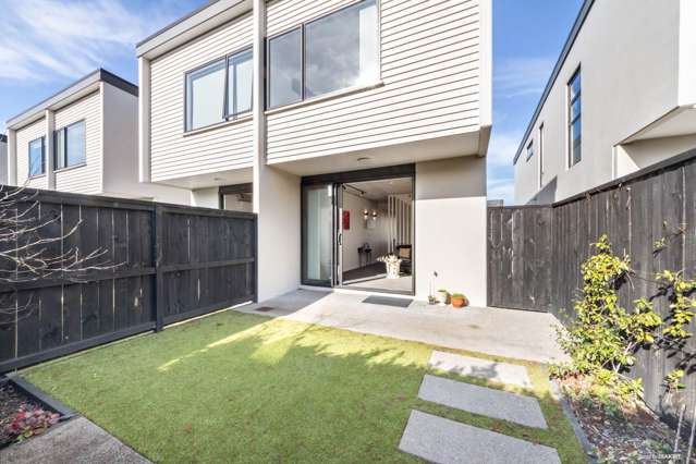 3/4165 Great North Road Glen Eden_1