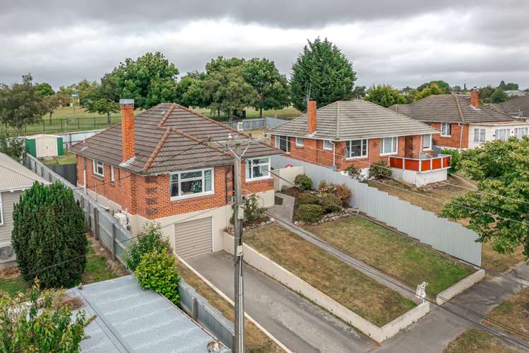 66 Andrew Street Marchwiel_17