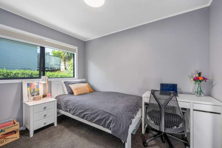 6 Oldham Place Browns Bay_14