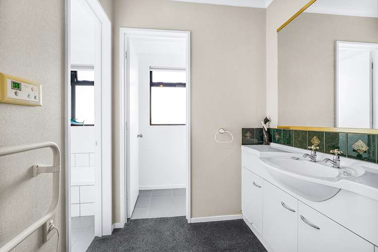 5 Guernsey Place Grandview Heights_14