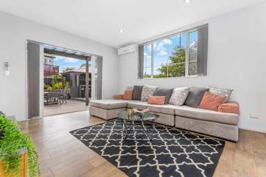 39 Pickaberry Avenue_4