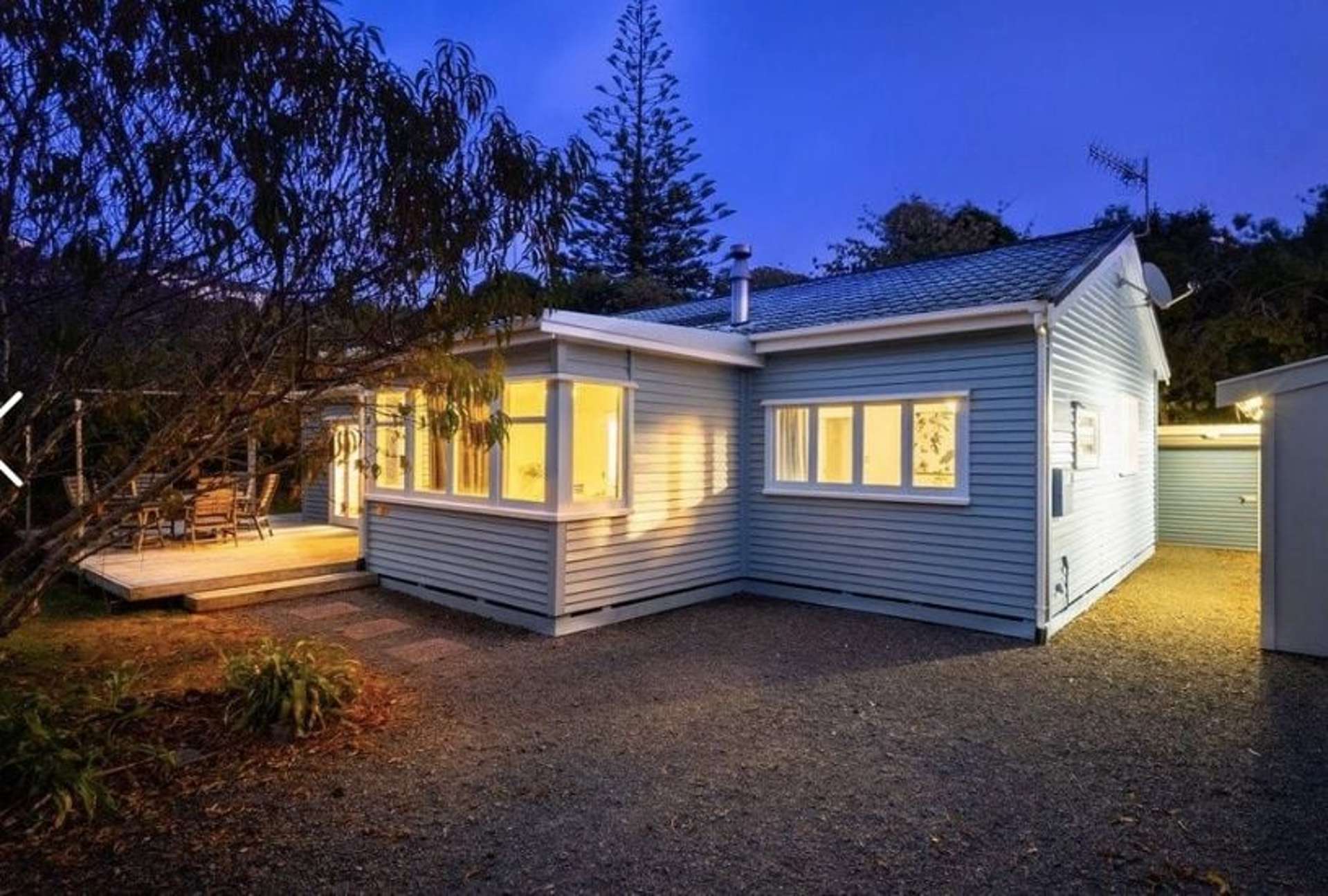 24 Queens Road Waikanae Beach_0