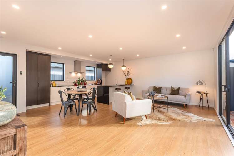 2/27 Springfield Road Saint Albans_5