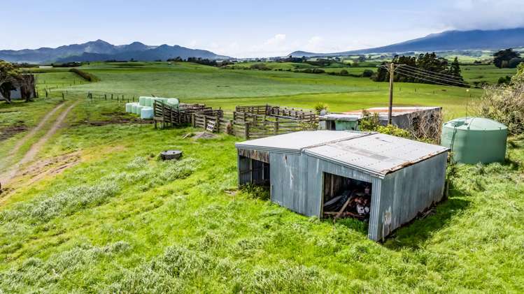 165 Oxford Road Okato_24