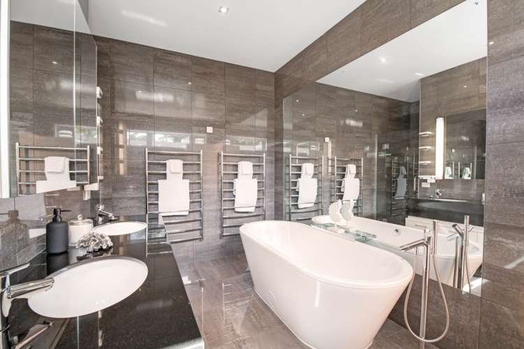 13 Glengarry Avenue Manly_20