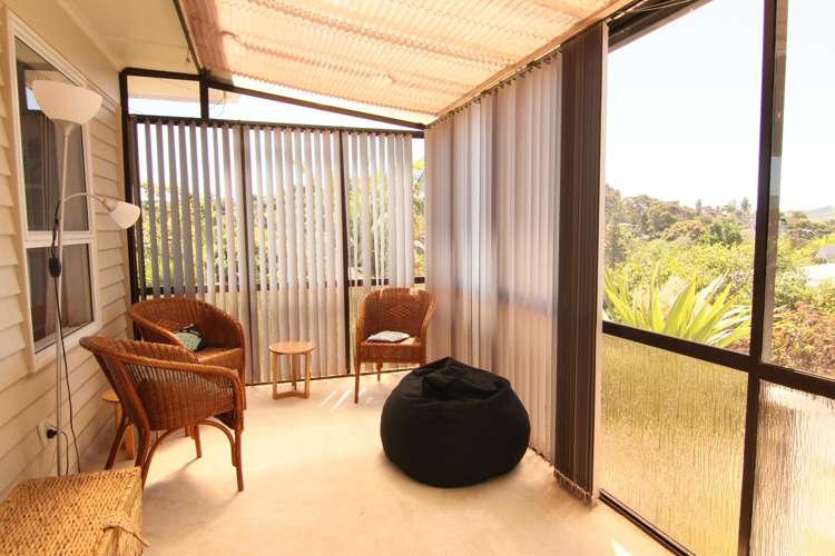 67 Lorenzen Bay Road Raglan_13