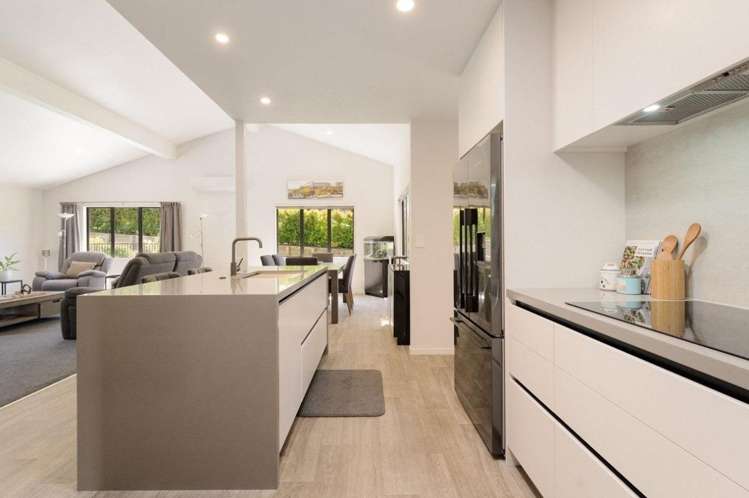 40 Westridge Drive 11235_5