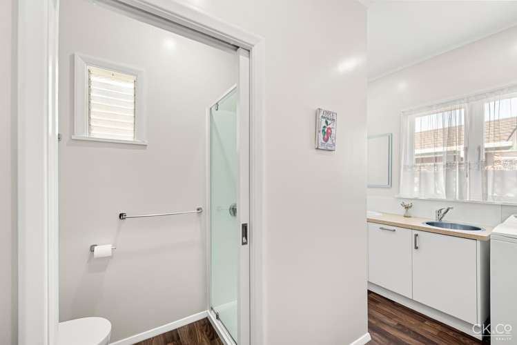 64 Totara Crescent Woburn_13