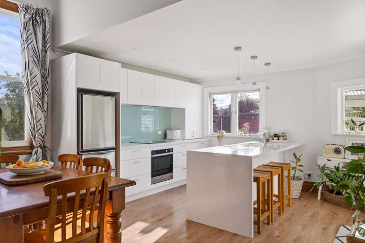 144 Fox Street_4