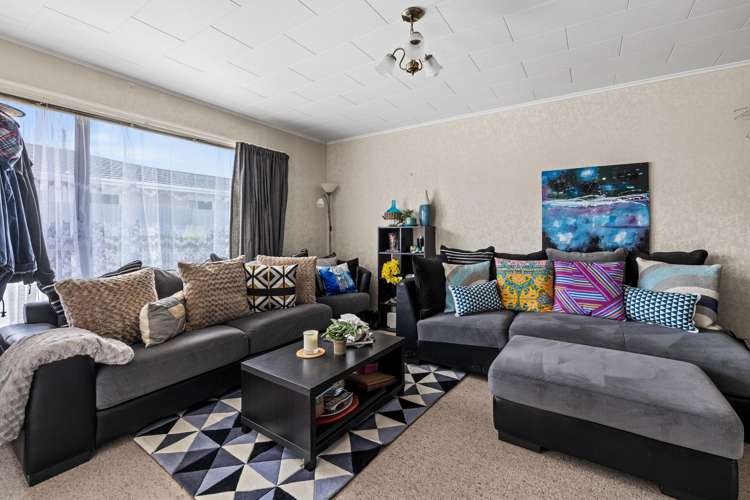 2/505 Burnett Street Mahora_4