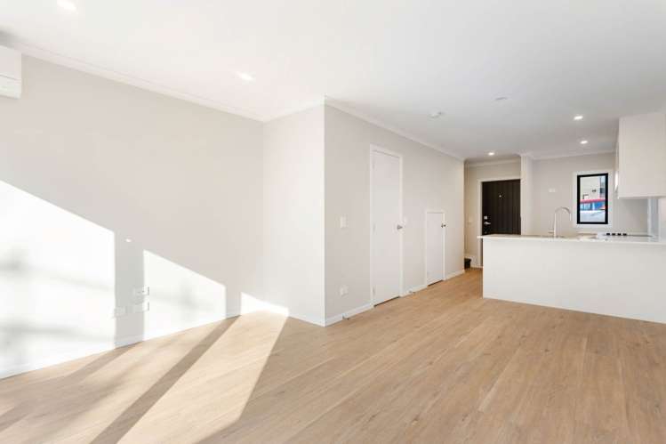 51/125b Metcalfe Road Ranui_18