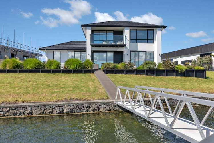 7 Fred Carr Place One Tree Point_6