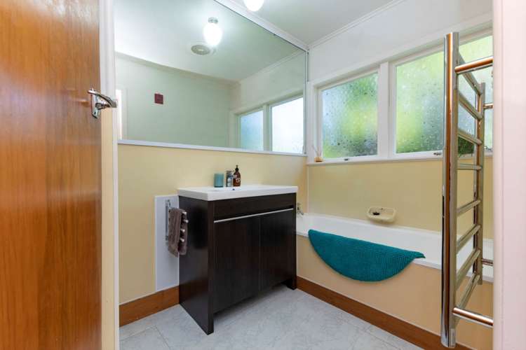 32 Waima Crescent Titirangi_11