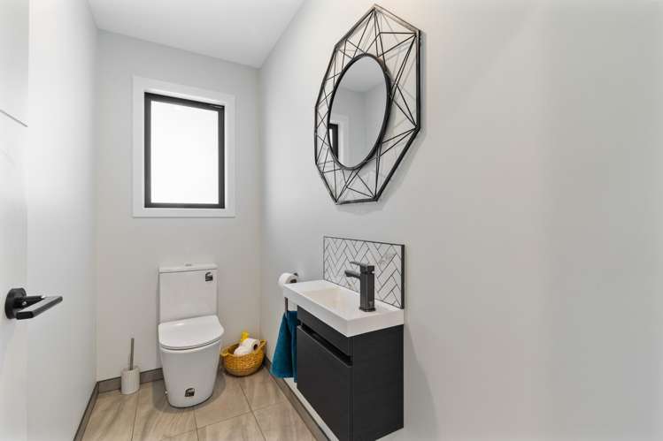 51 Pigeon Valley Road Wakefield_33