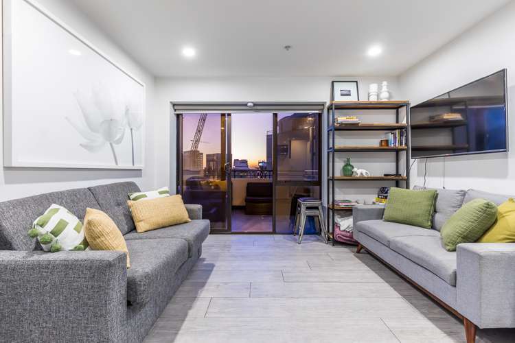 11h/23 Emily Place Auckland Central_6