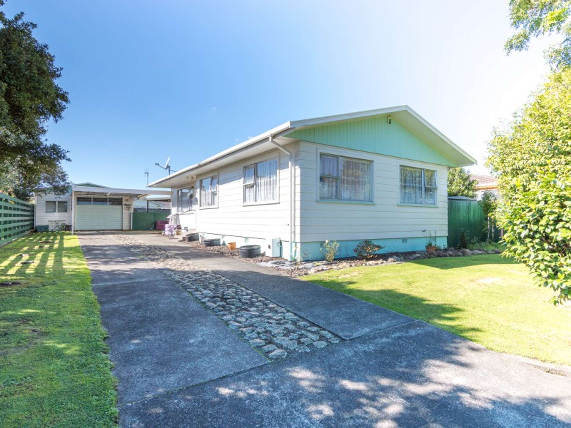 7 Cavendish Crescent Awapuni_0