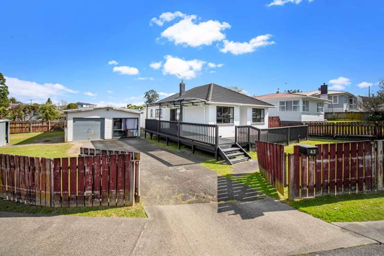 43 Beaumonts Way Manurewa_1