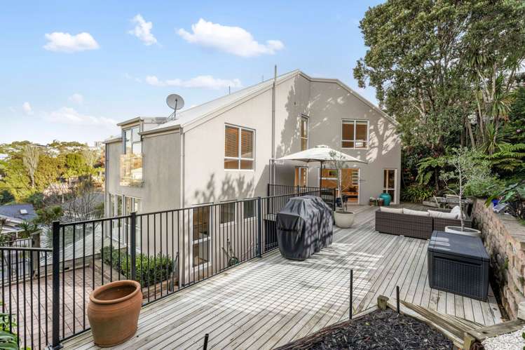 8 Leys Crescent Remuera_19