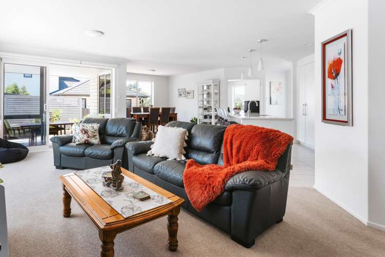 19 Omega Place Coastlands_4