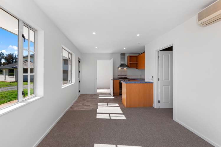 92 Bruces Road Sefton_22