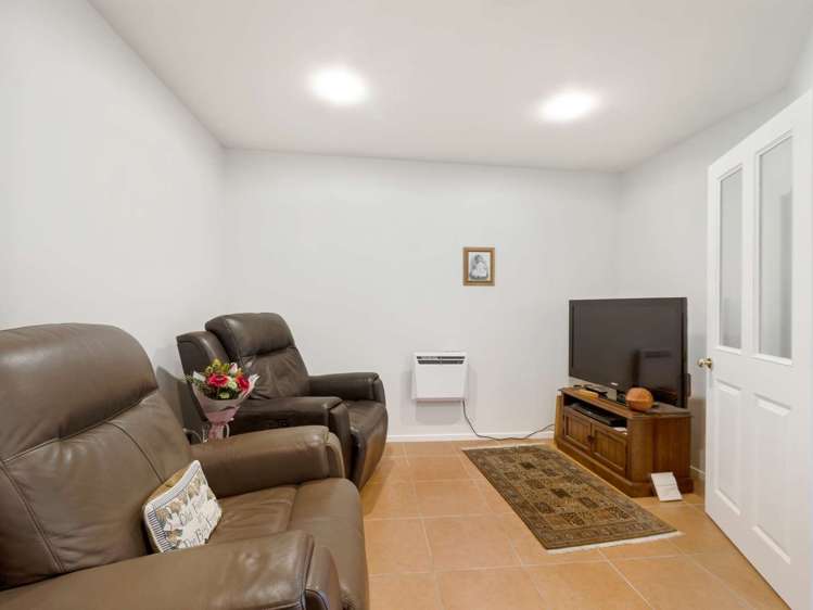 34 Kiwi Avenue Waikuku Beach_11