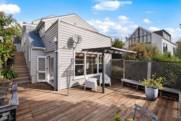 148 Bassett Road Remuera_12