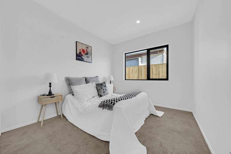 65 Bellfield Road Opaheke_15