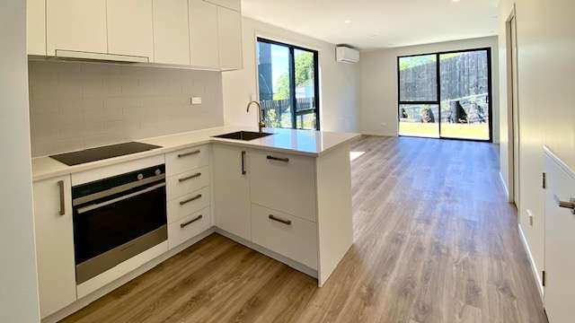 8/8 Chivalry Road Glenfield_4