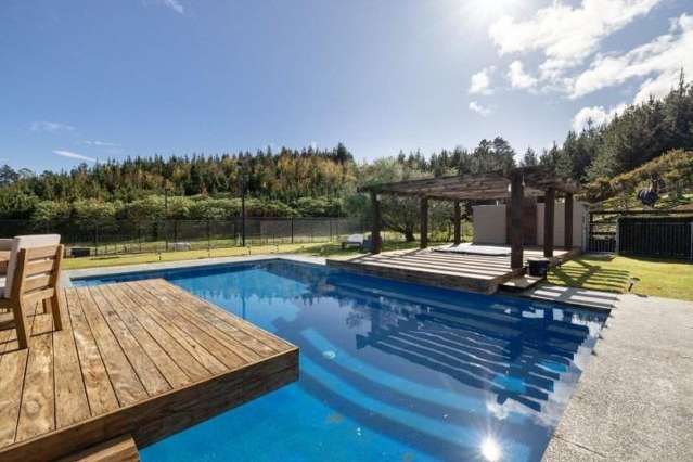 319 Crawford Road 11556_3