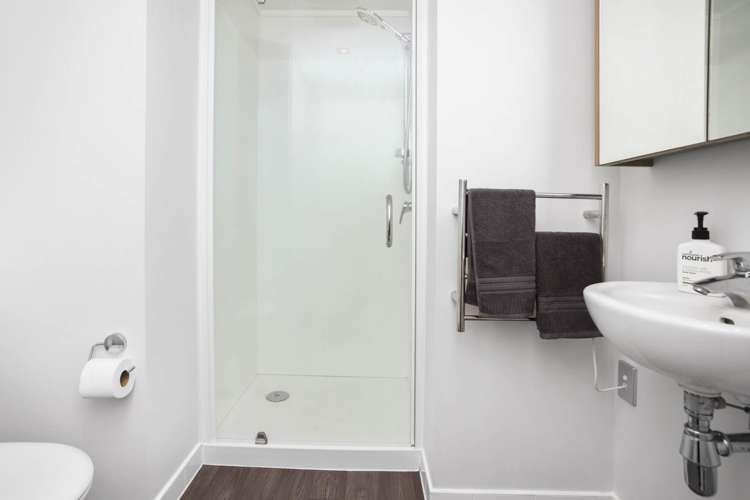 G02/430 Queen Street Auckland Central_9