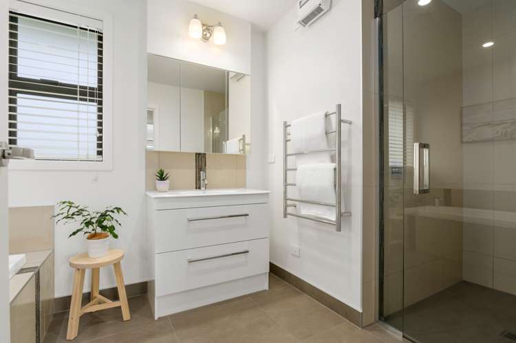 23 Mike Smith Drive Cambridge_16