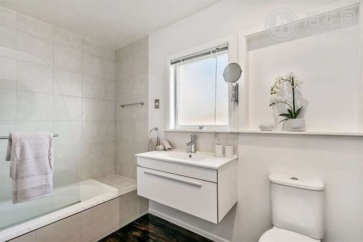 15 Saffron Street Birkdale_2