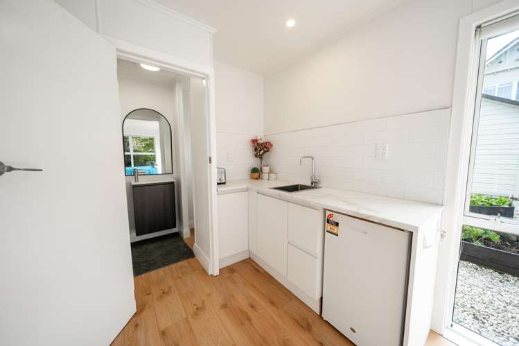 247 Herbert Street Windsor_27