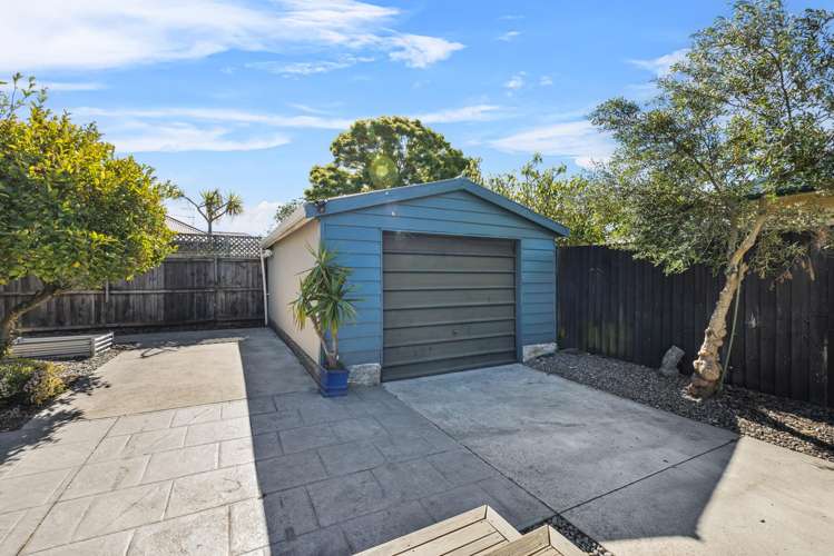 27 Parnwell Street Burwood_18