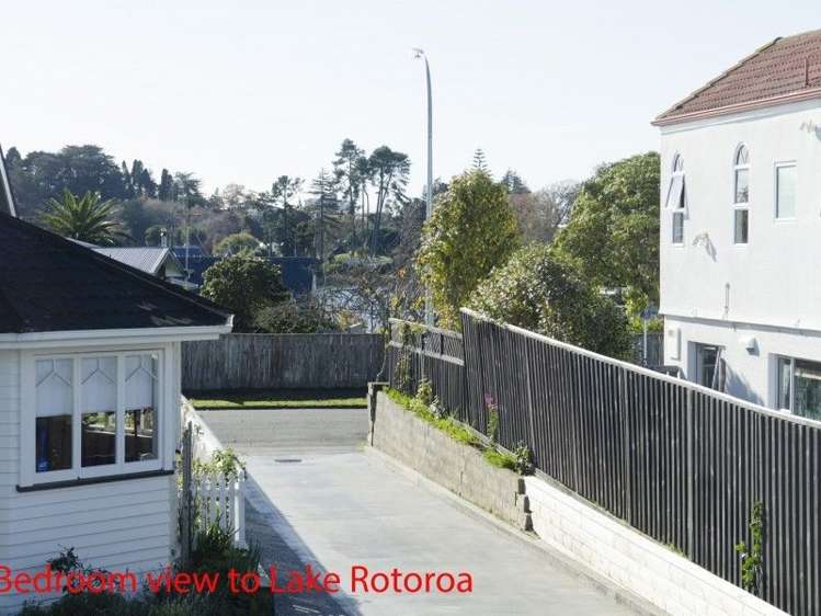 55a Lake Crescent Hamilton Lake_11