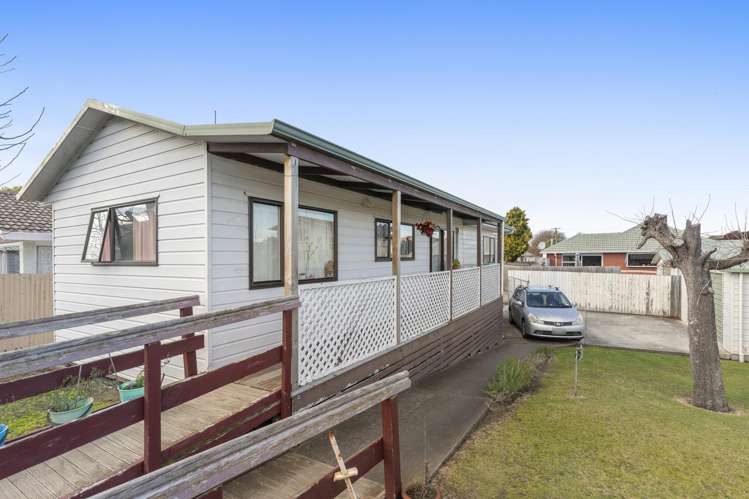 25 and 25A Lenton Street Aranui_8