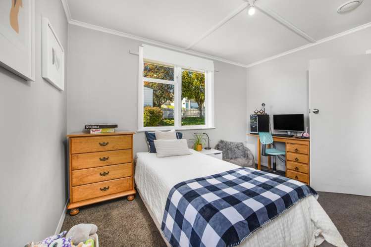 94 Caldwell Street Brockville_16