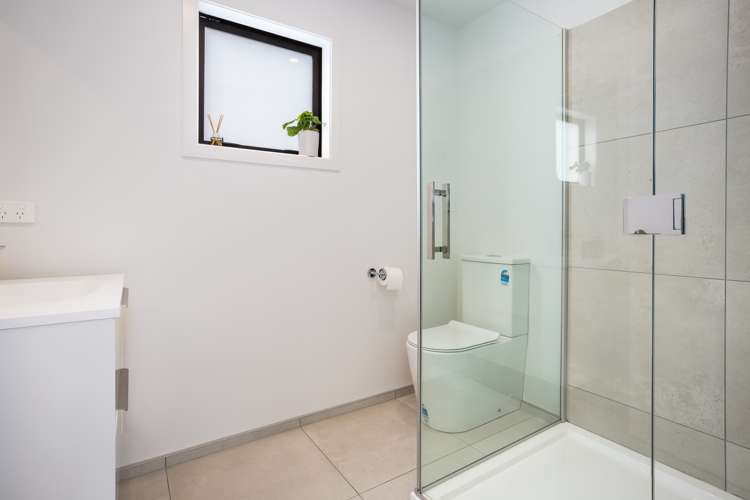 75 Cedarwood Street Woodridge_15